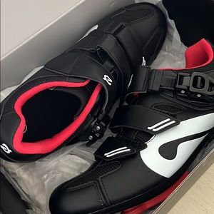 Peloton Women’s size 10 cycling shoes (plus 2 pound weights and headphones)